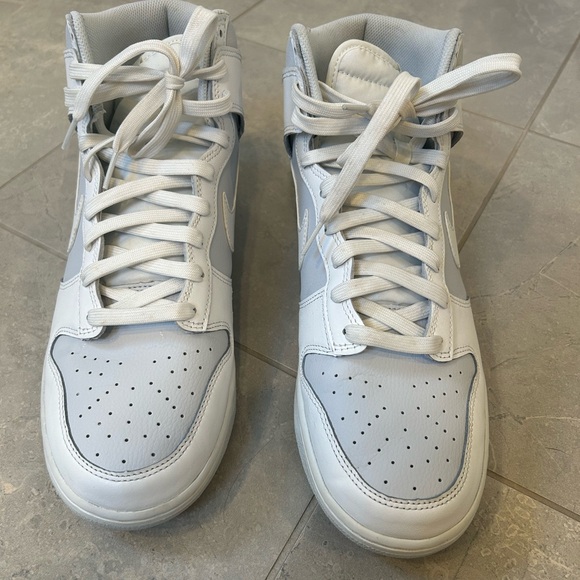 Men’s 2022 Dunk High 'White Pure Platinum' - Picture 4 of 13